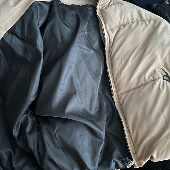 Winter jacket - Picture 3 of 3